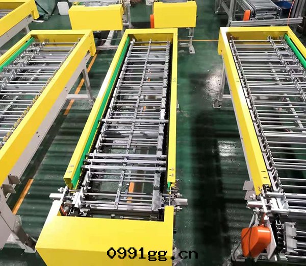 機(jī)器人(rén)抓取(qǔ)工裝(zhuāng)線(xiàn)