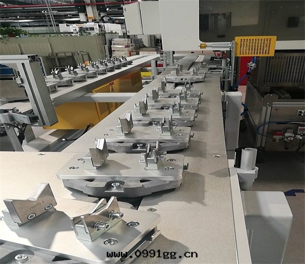 龍骨(gǔ)連(lián)托盤線(xiàn)